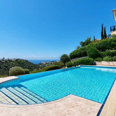 4 Bedroom Villa Helidoni With Private Infinity Pool, Aphrodite Hills Resort كوكليا المظهر الخارجي الصورة