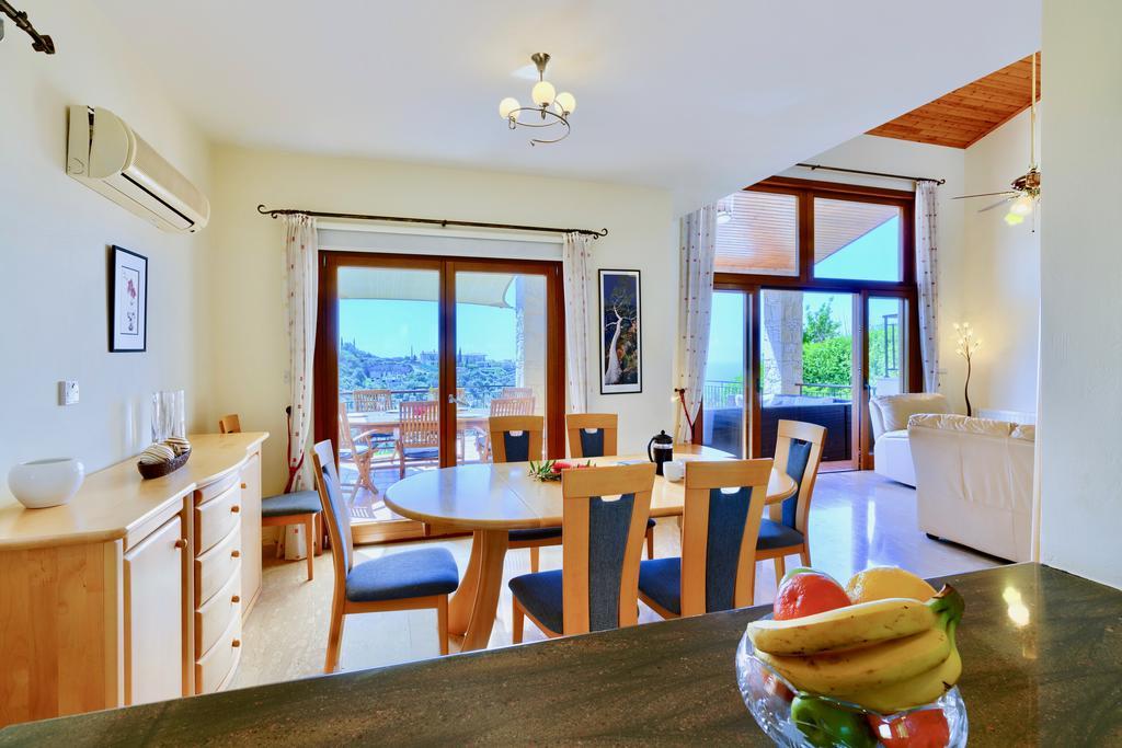4 Bedroom Villa Helidoni With Private Infinity Pool, Aphrodite Hills Resort كوكليا المظهر الخارجي الصورة