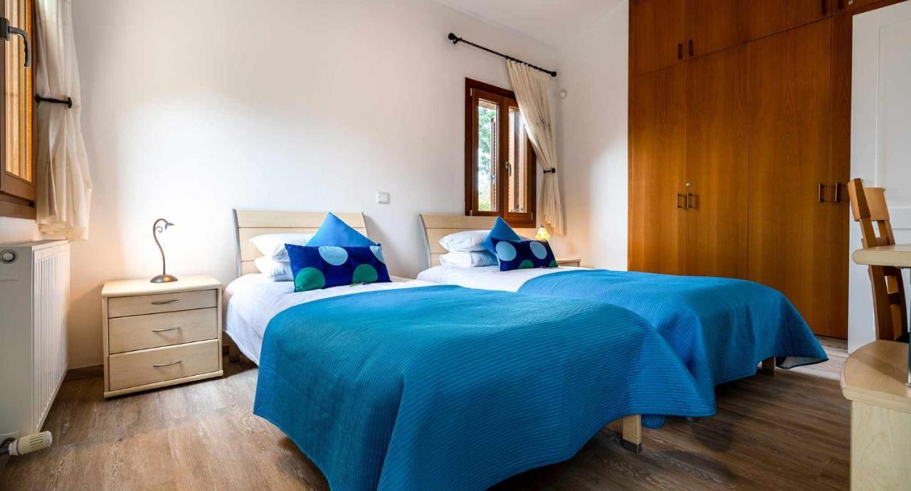 4 Bedroom Villa Helidoni With Private Infinity Pool, Aphrodite Hills Resort كوكليا المظهر الخارجي الصورة