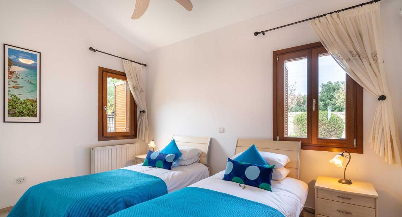 4 Bedroom Villa Helidoni With Private Infinity Pool, Aphrodite Hills Resort كوكليا المظهر الخارجي الصورة